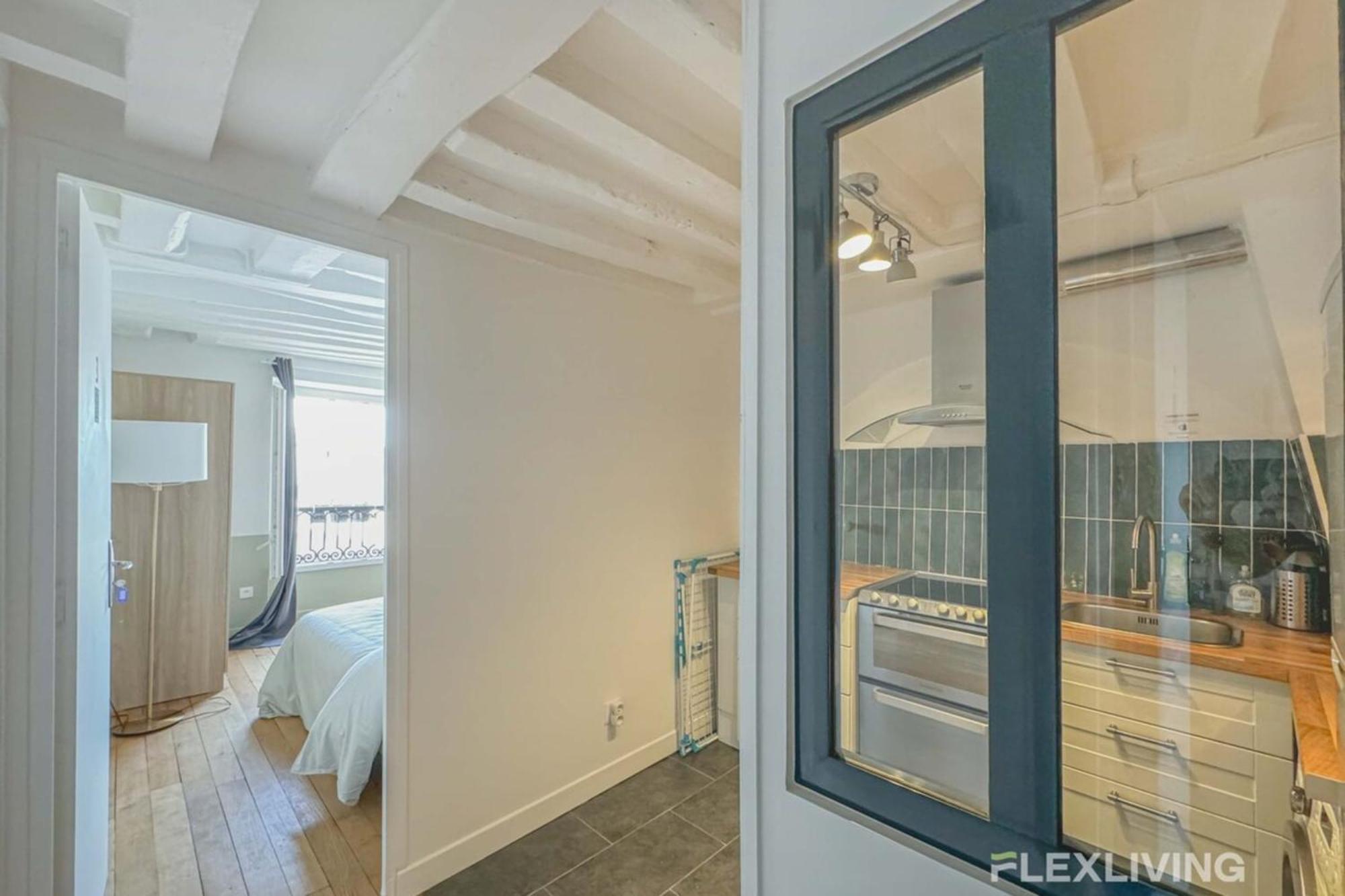 Flexliving - - Lune * Paris