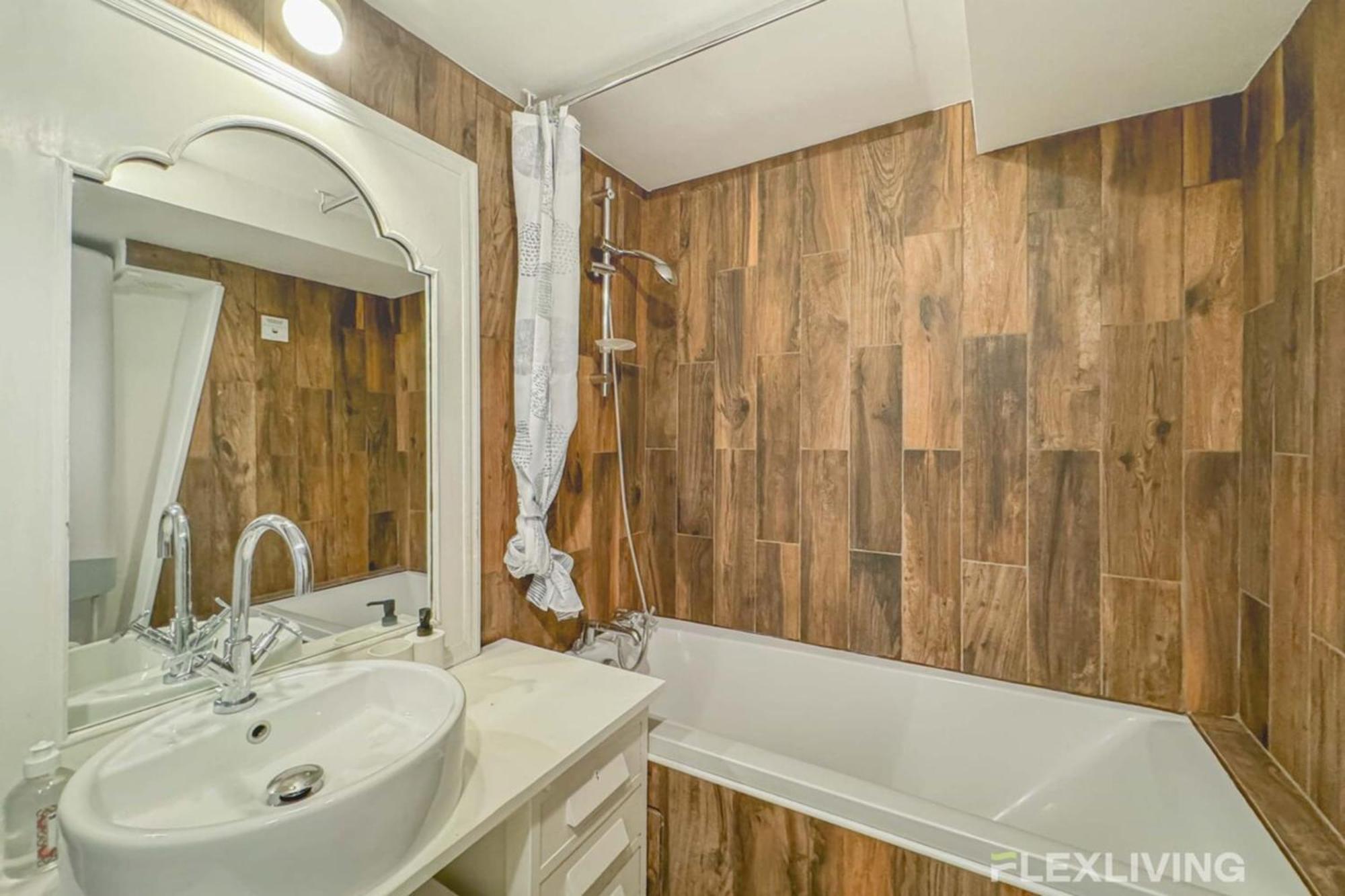 Flexliving - - Lune Holiday home Paris