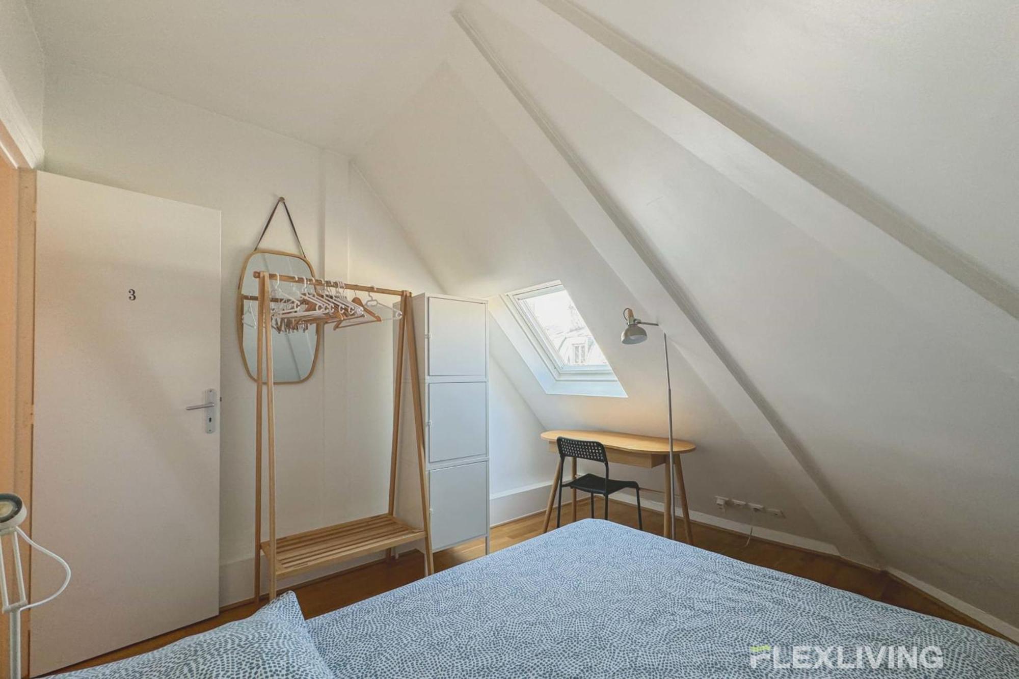 Flexliving - Whole Flat - Bausset