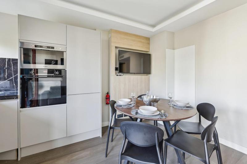 Apartment 330 Pernet 3 : Elegance And Comfort In *
