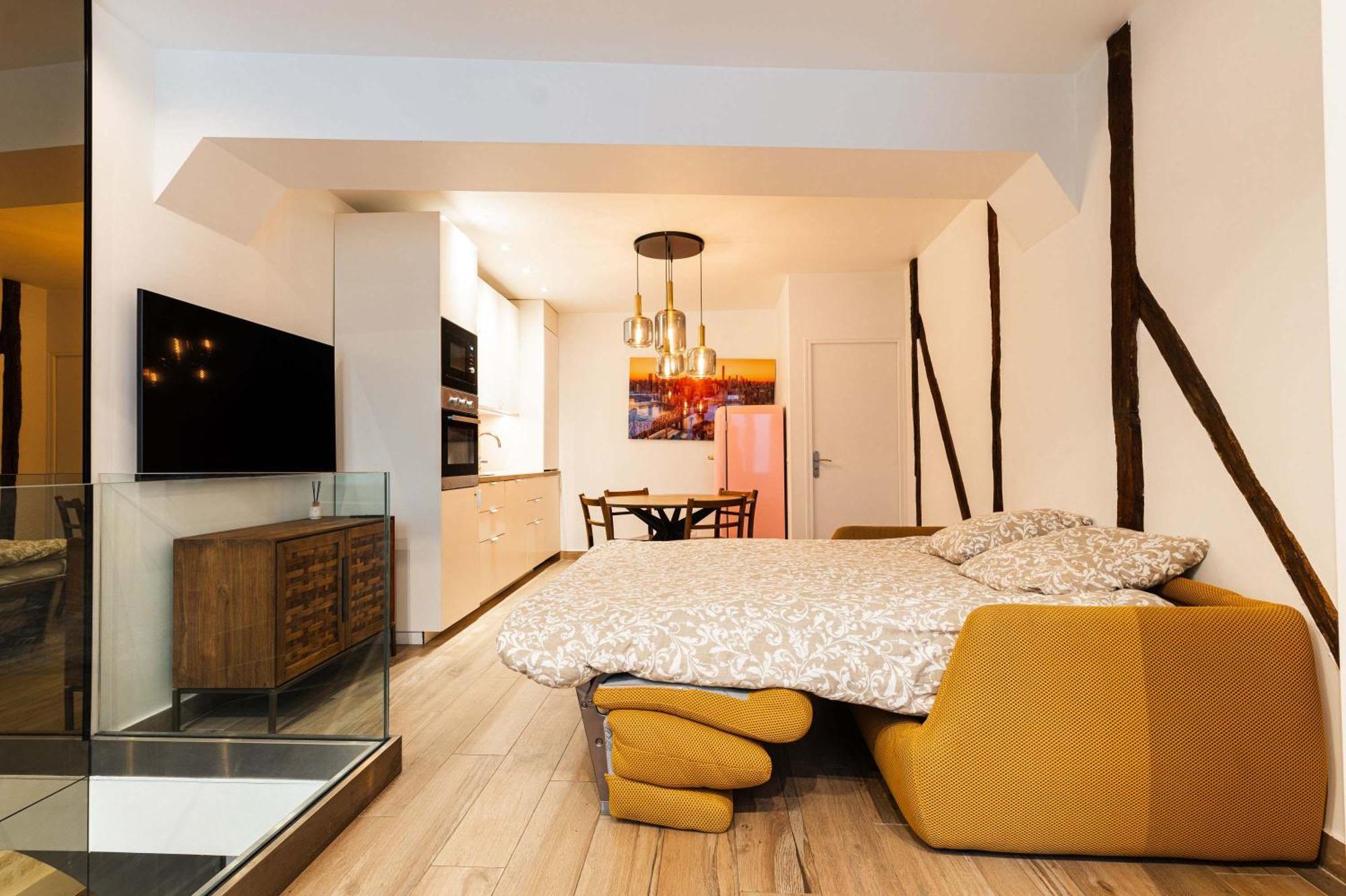 Loft 1 Bedroom Marais, Notre Dame Ac By Lcc Agency Apartment Paris