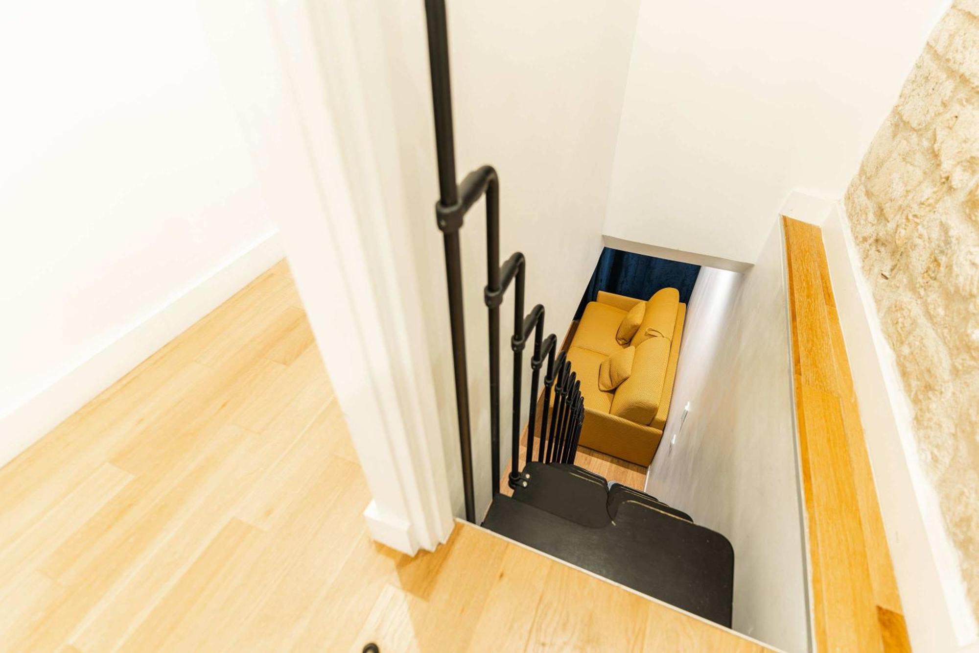 Loft 4 Bedroom Montmartre Pigalle Ac By Lcc Agency Paris