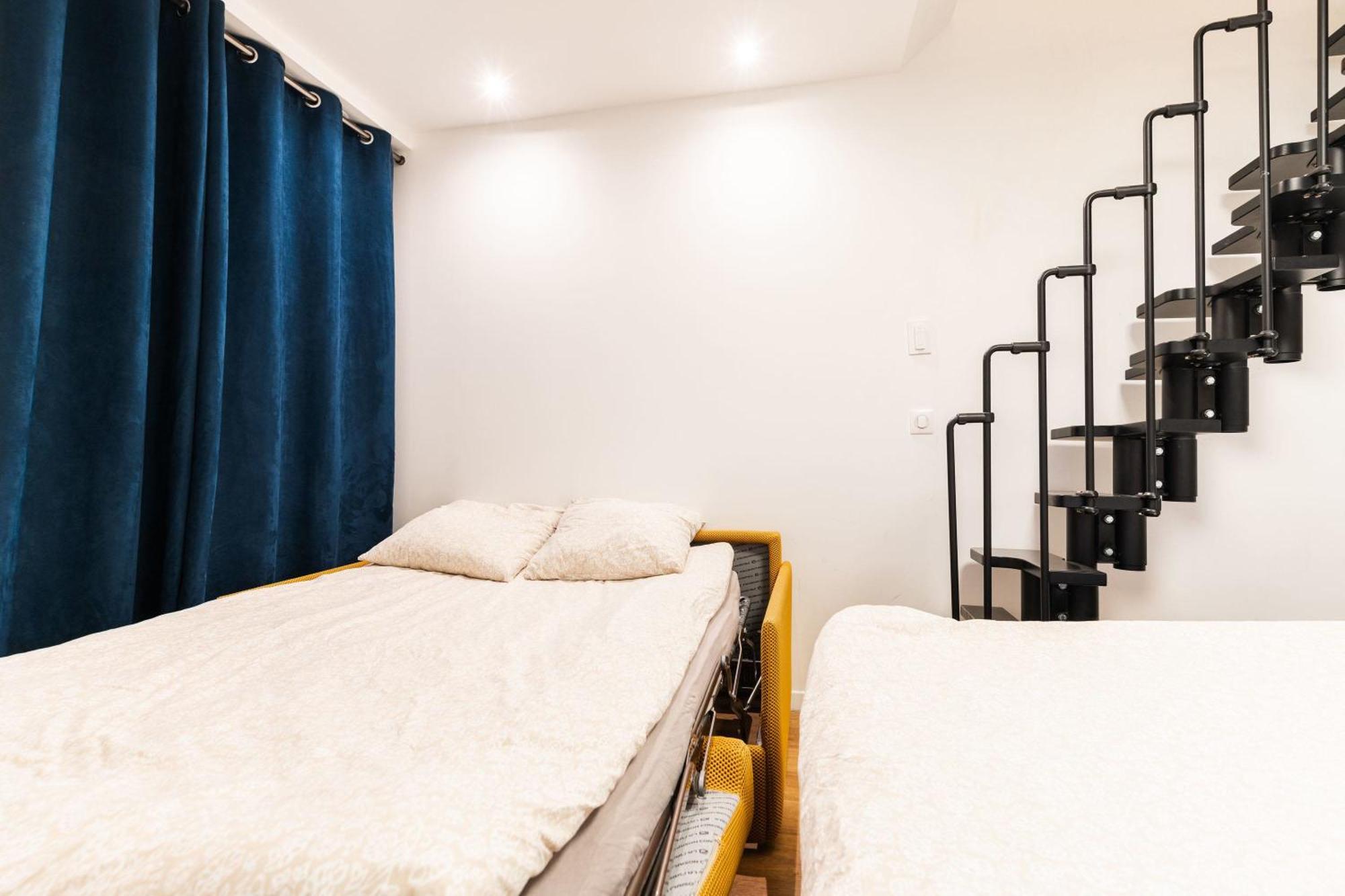 Loft 4 Bedroom Montmartre Pigalle Ac By Lcc Agency * Paris