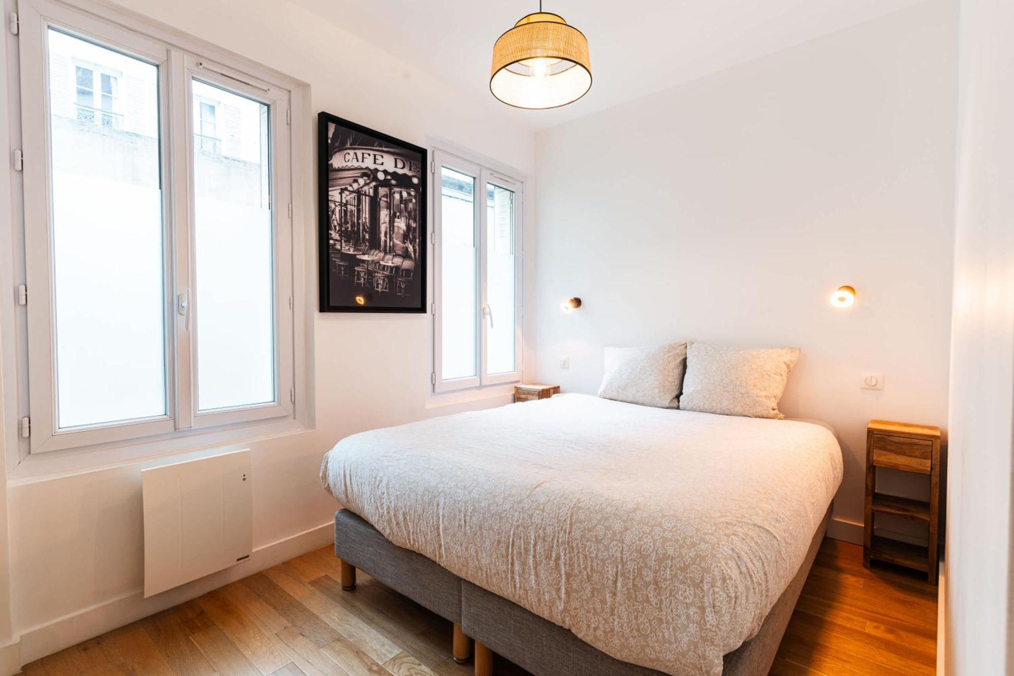 Loft 4 Bedroom Montmartre Pigalle Ac By Lcc Agency Apartment