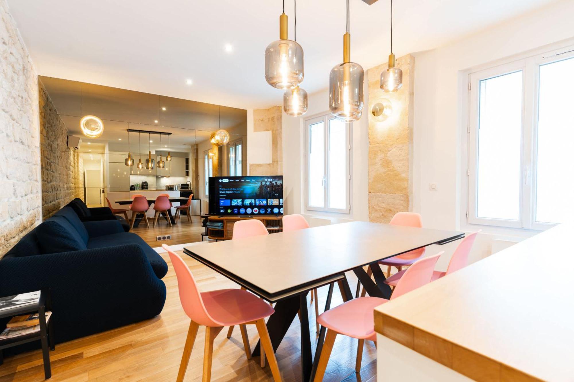 Loft 4 Bedroom Montmartre Pigalle Ac By Lcc Agency * Paris
