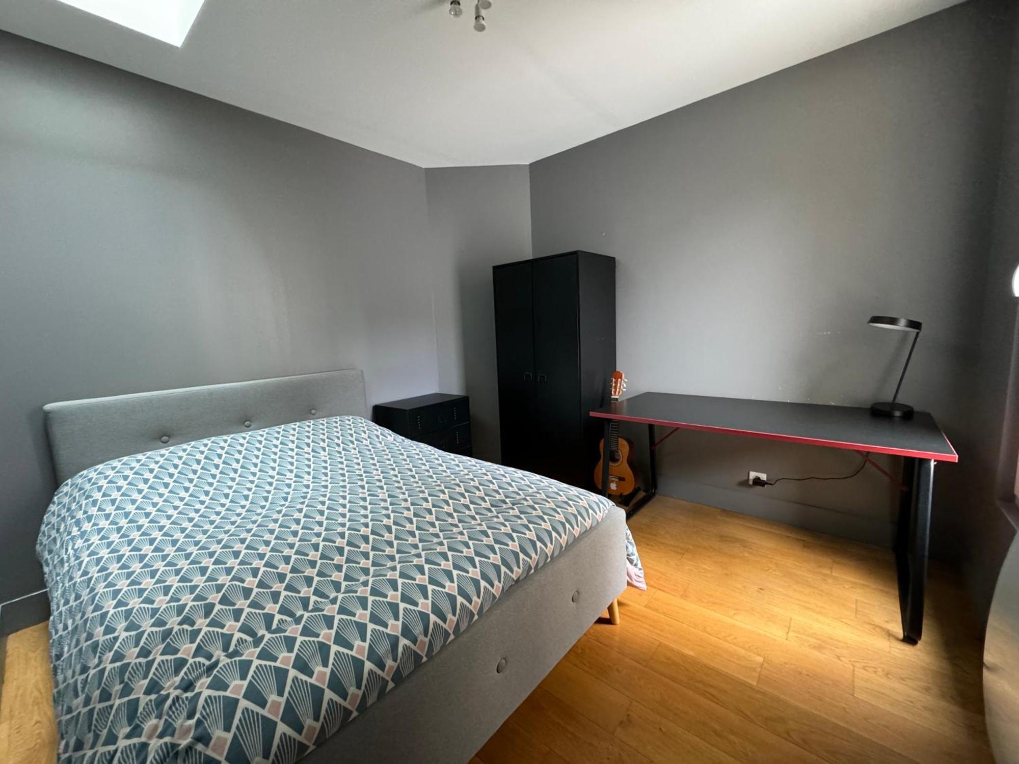 Grandeur Cachee Du 15e - Avec Parking Appartement