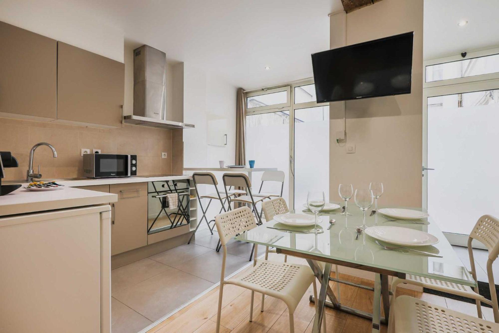 Apartment Charming Marais