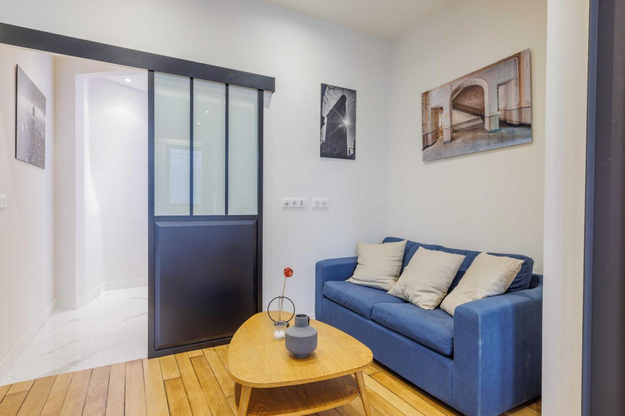 Modern - 2br - 6p - Saint-ambroise *