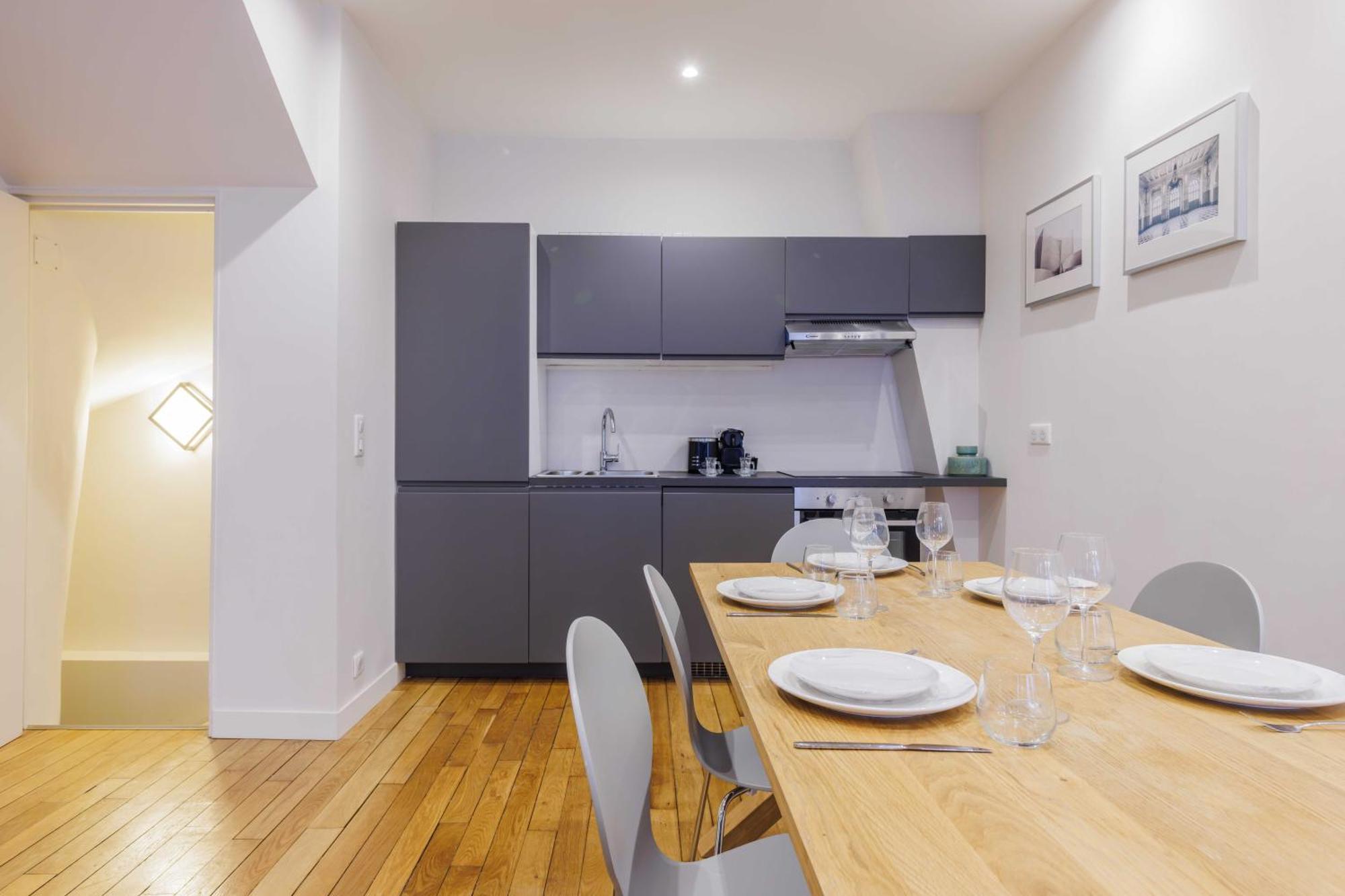 Modern - 2br - 6p - Saint-ambroise Apartment Paris