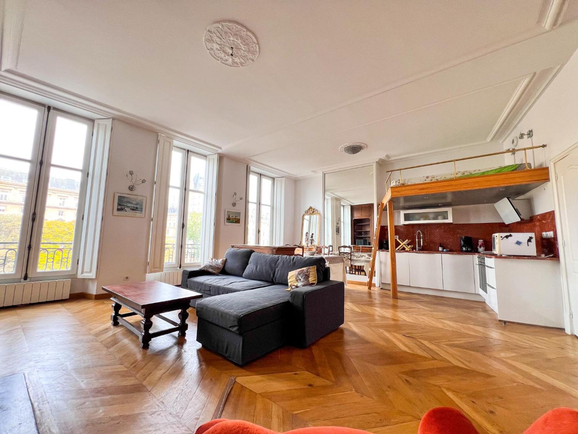 Apartment Charmant Paris, Vue Notre-dame