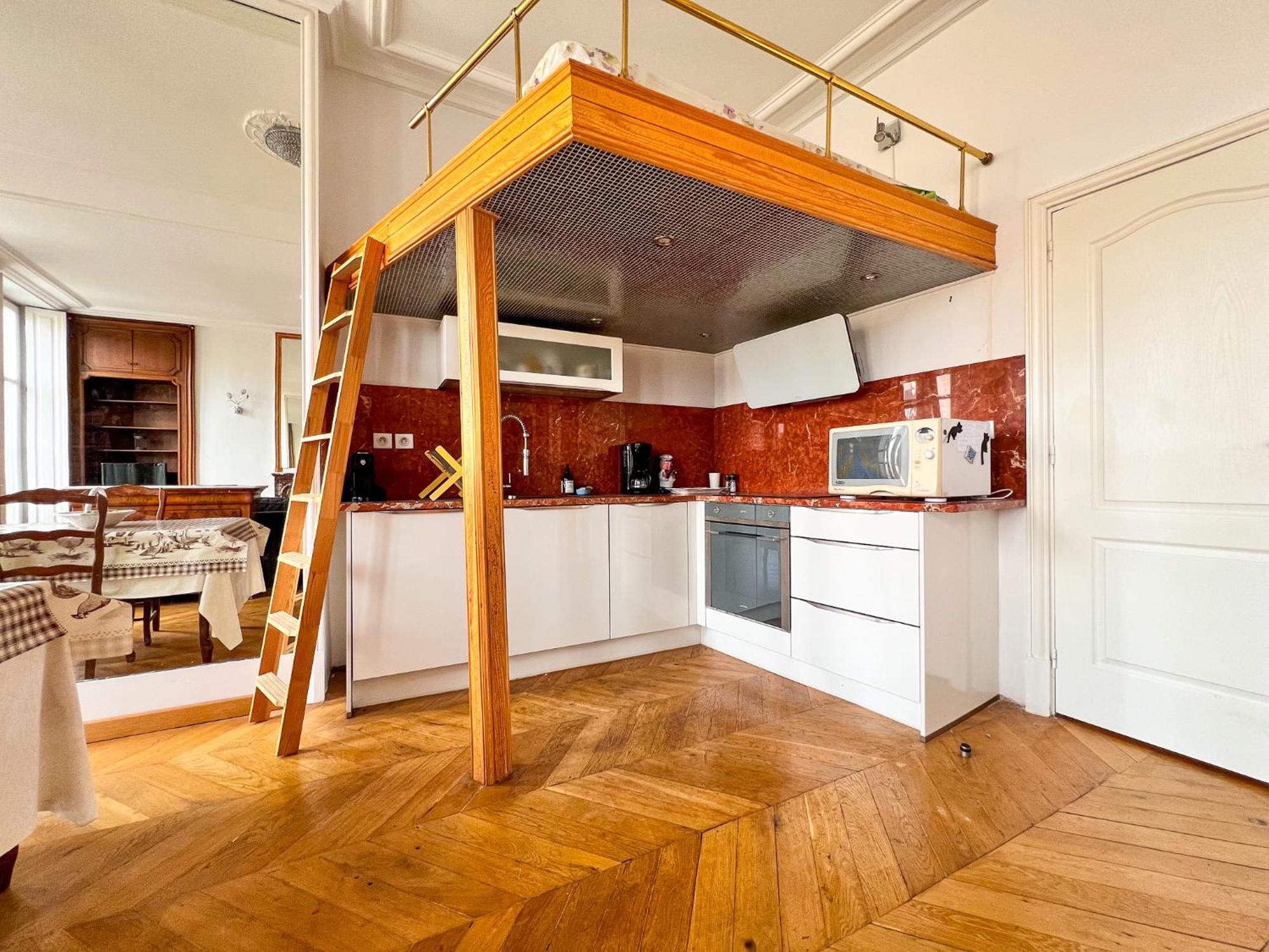 Apartment Charmant Paris, Vue Notre-dame