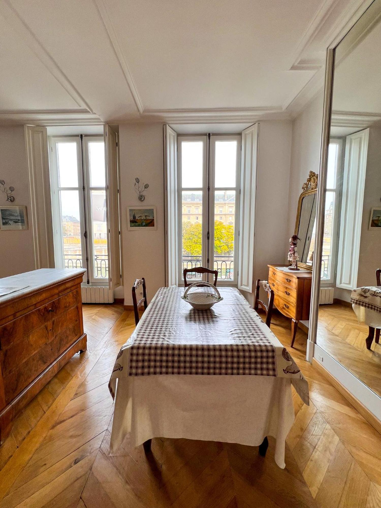 Charmant Paris, Vue Notre-dame Apartment *