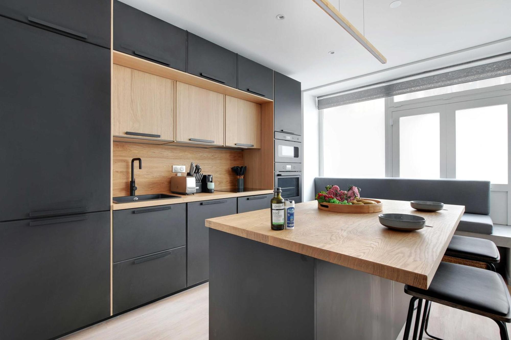 Apartment Spacious - 2br-4p - Place De Clichy