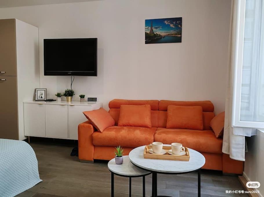Champs Elysees Apartment *