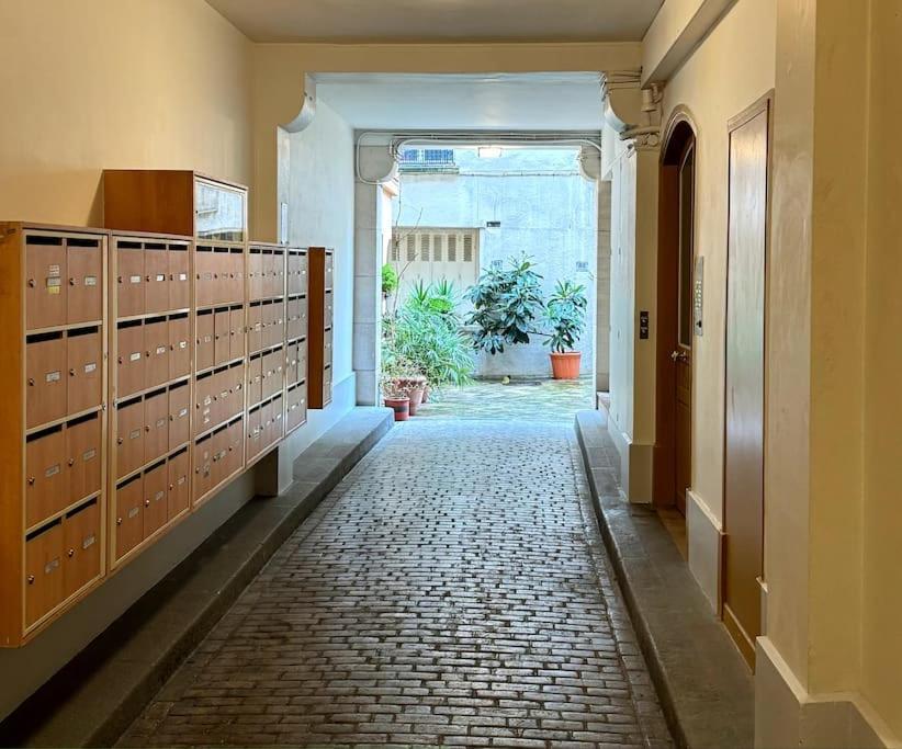 Apartment Rue Des Ecoles Paris