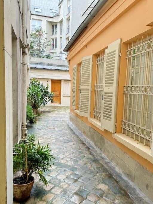 Rue Des Ecoles