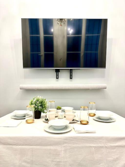 Appt Renove Proche Montmartre Gare Du Nord Et Est * Paris