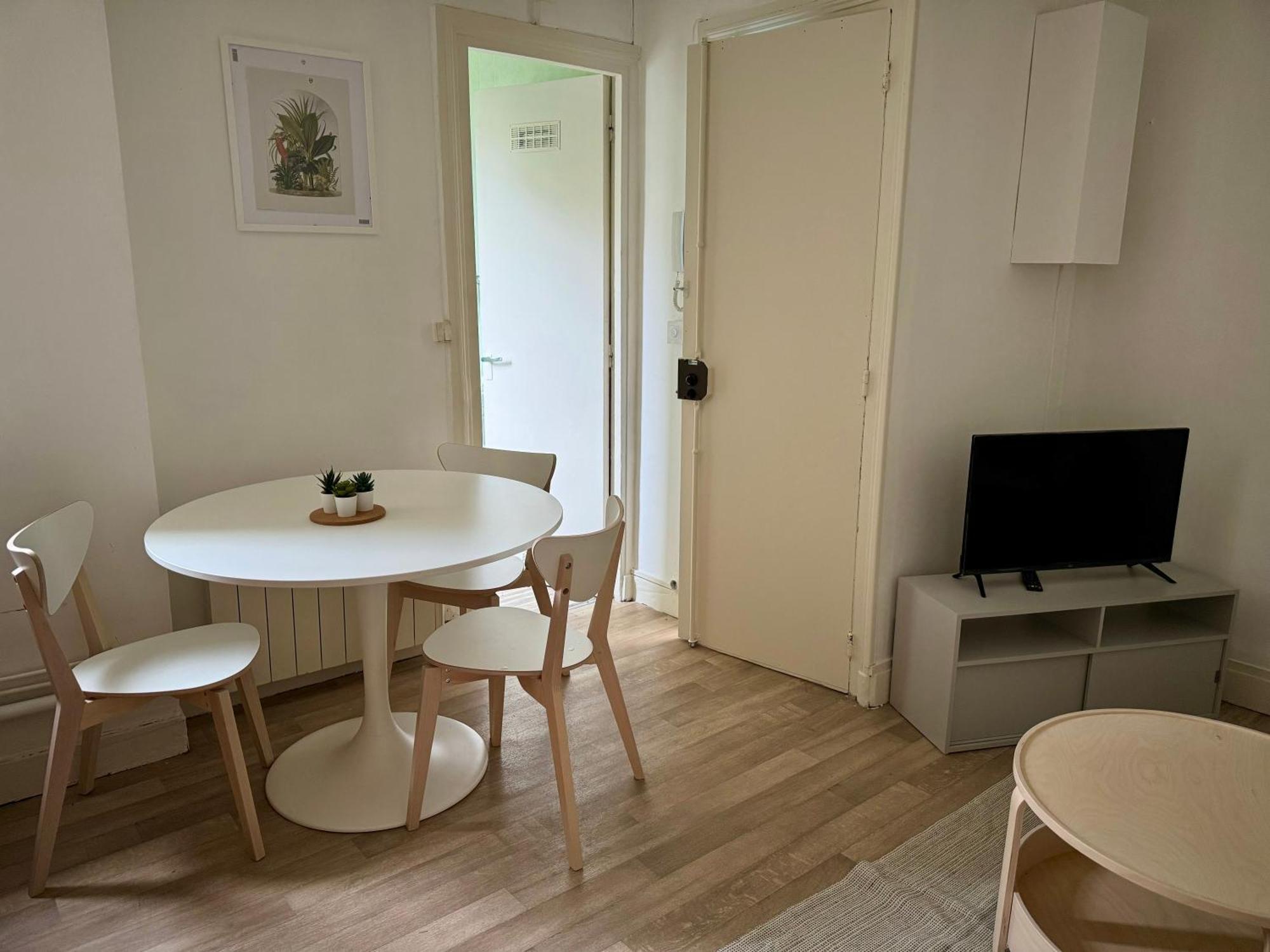 Apartment Charonne *