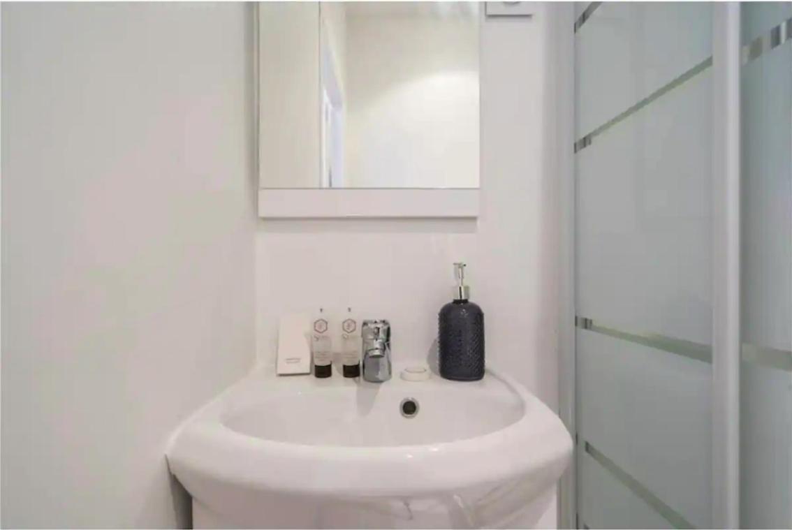 Diderot Nation Magnifique 2p Apartment *