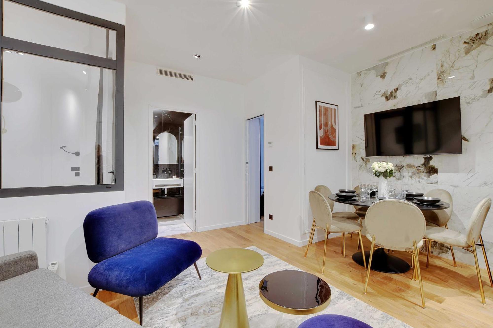 Apartment Authentic - 2br - 6p - Moulin Rouge *