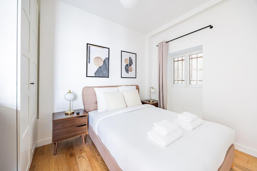 1 Chambre#tour Eiffel#champ De Mars#paris 7 Apartment Paris
