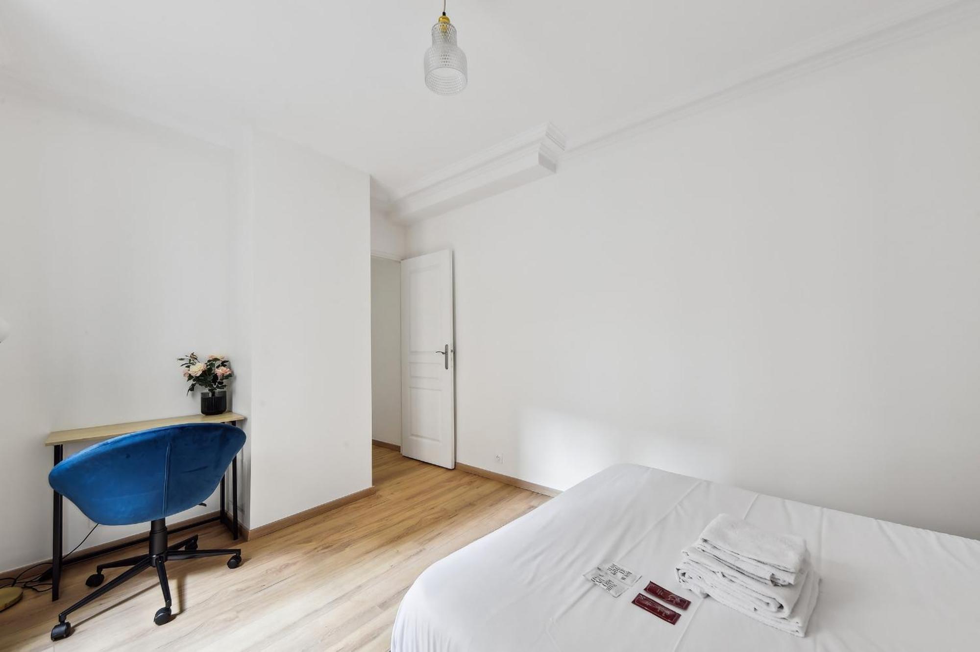 Apartment Montmartre 2br Cozy *