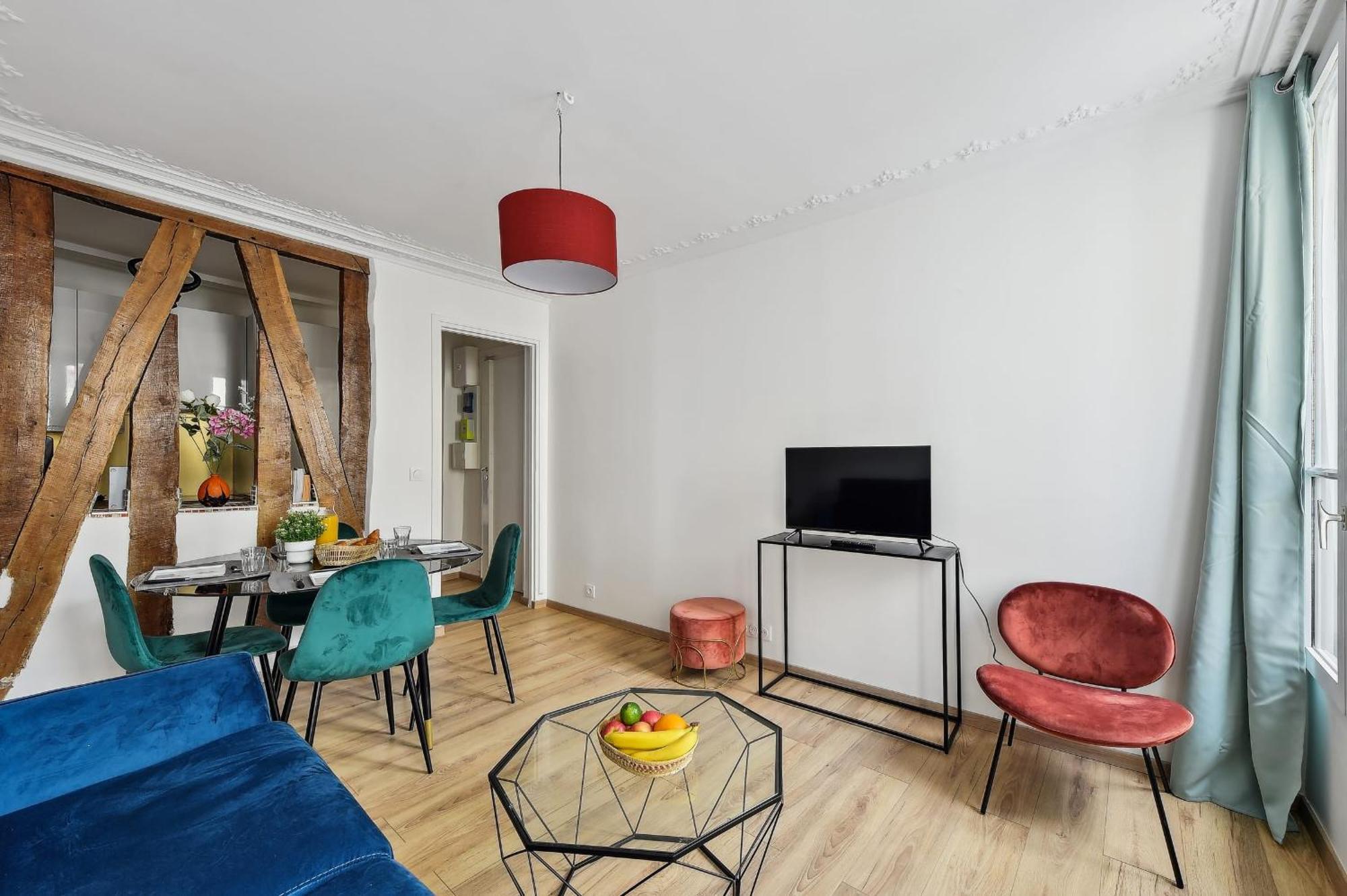Montmartre 2br Cozy