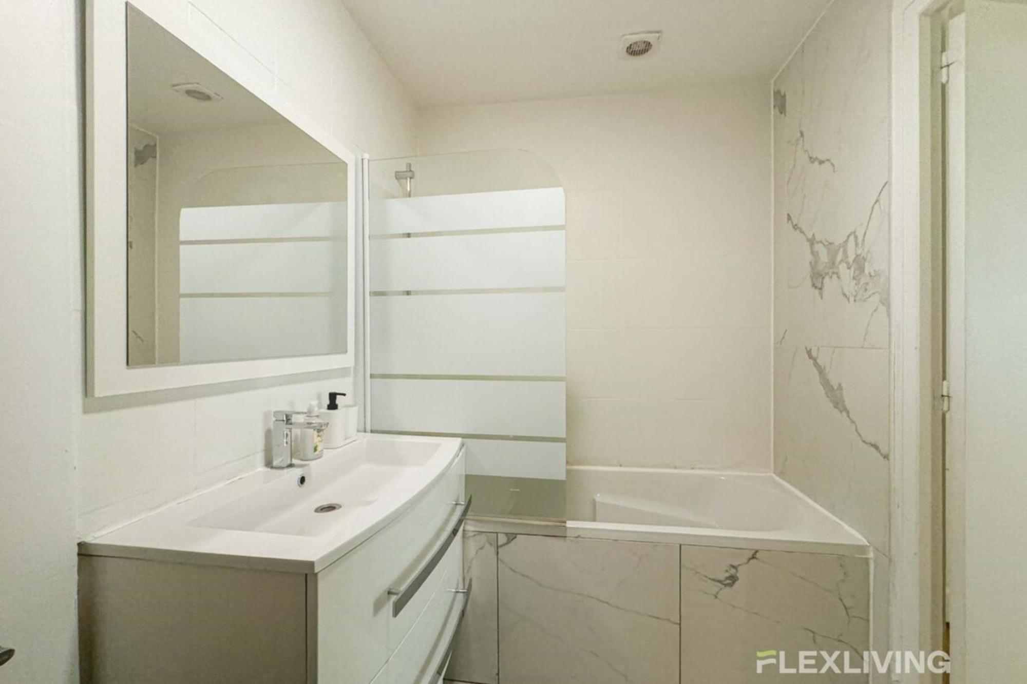Flexliving - - Banquier Holiday home *