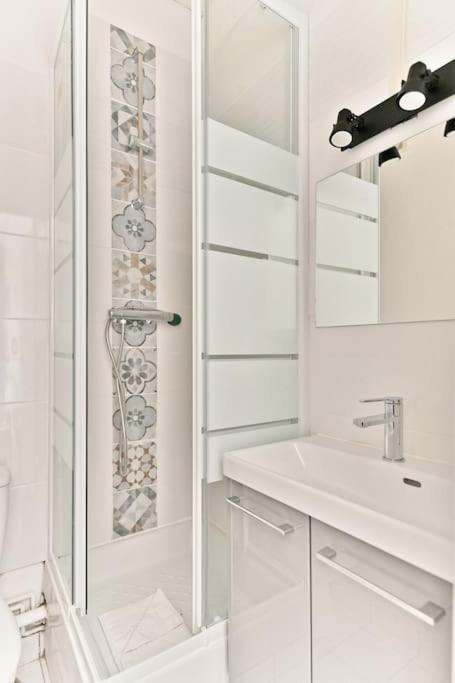 Cosy Pres De Montparnasse - Ii Appartement *