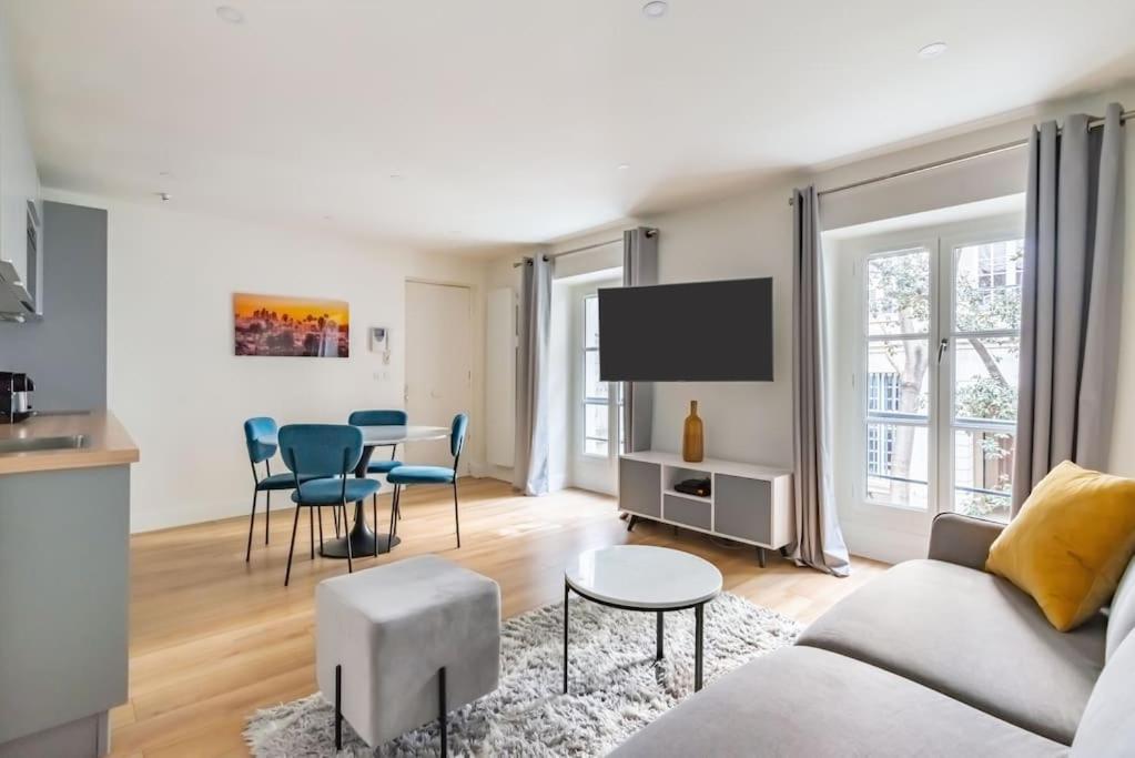 Appartement Renovated Close To Opera Paris