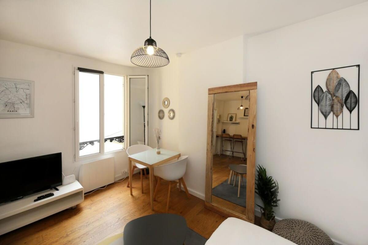 Avec Bureau Proche Montmartre - P2 Apartment