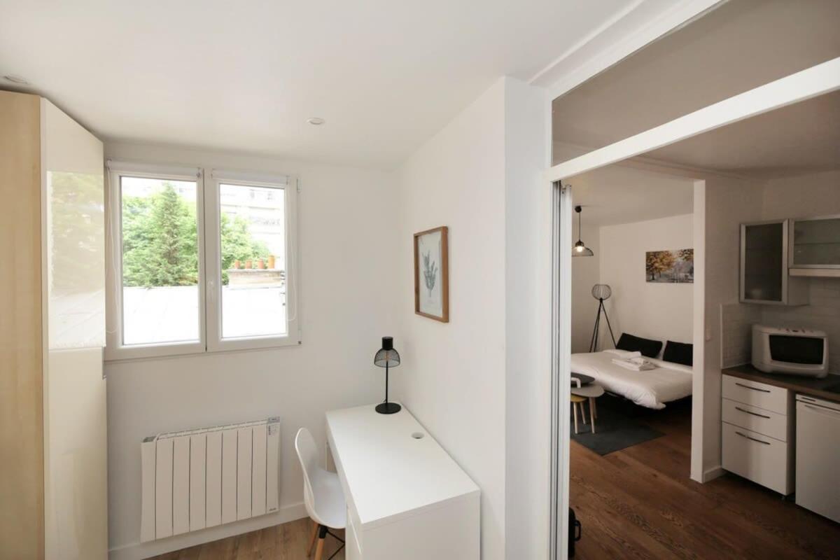 Apartment Avec Bureau Proche Montmartre - P2 Paris