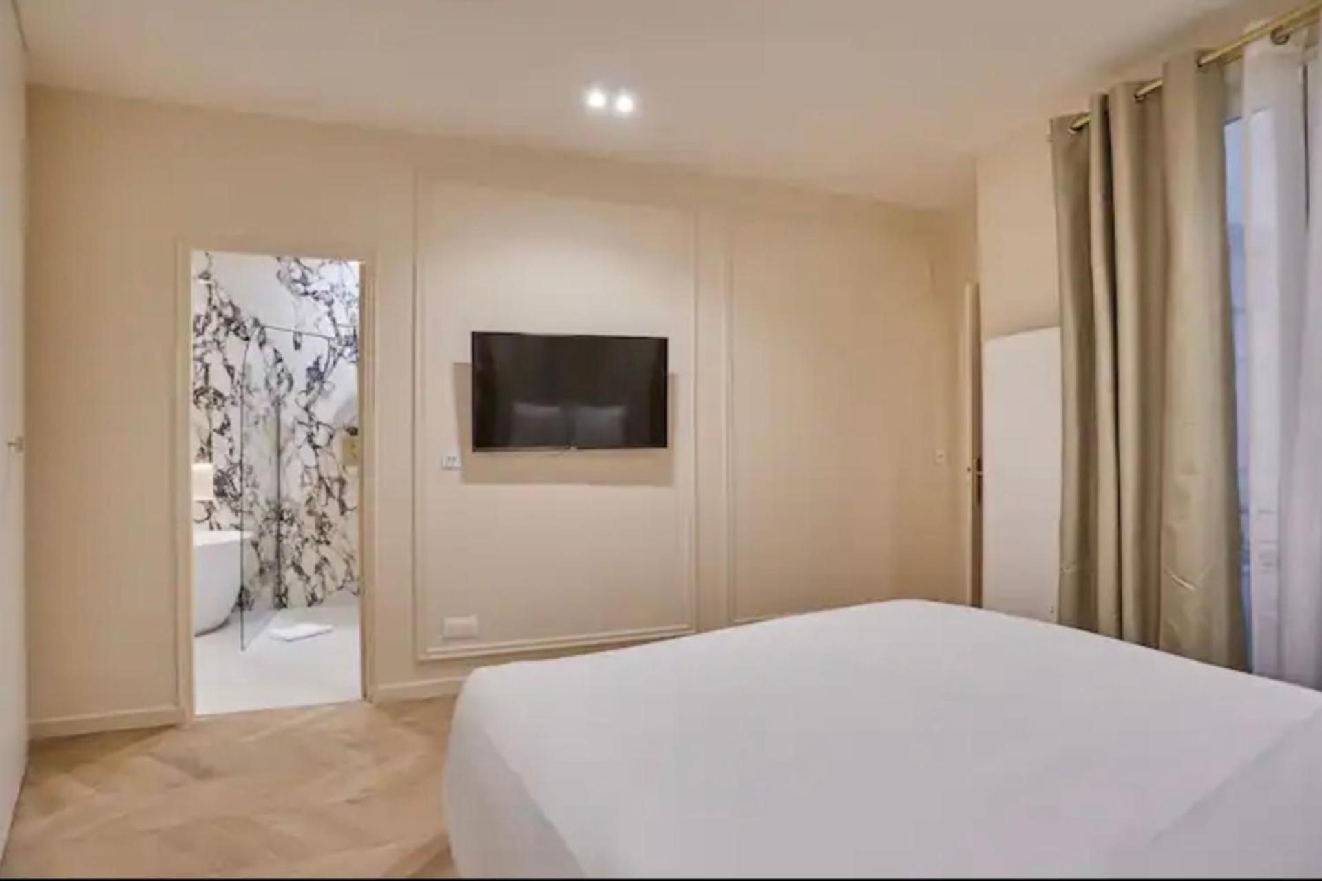 Luxurious * Paris