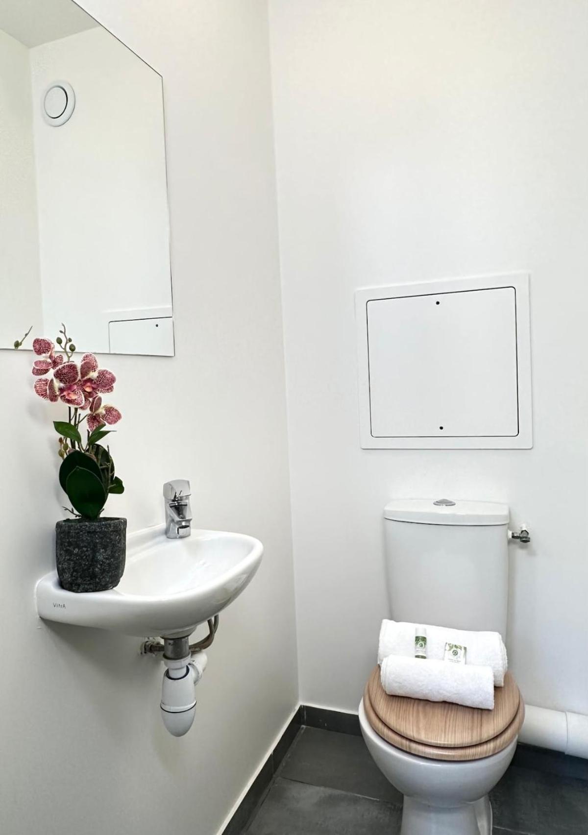 1575c Family La Appartement