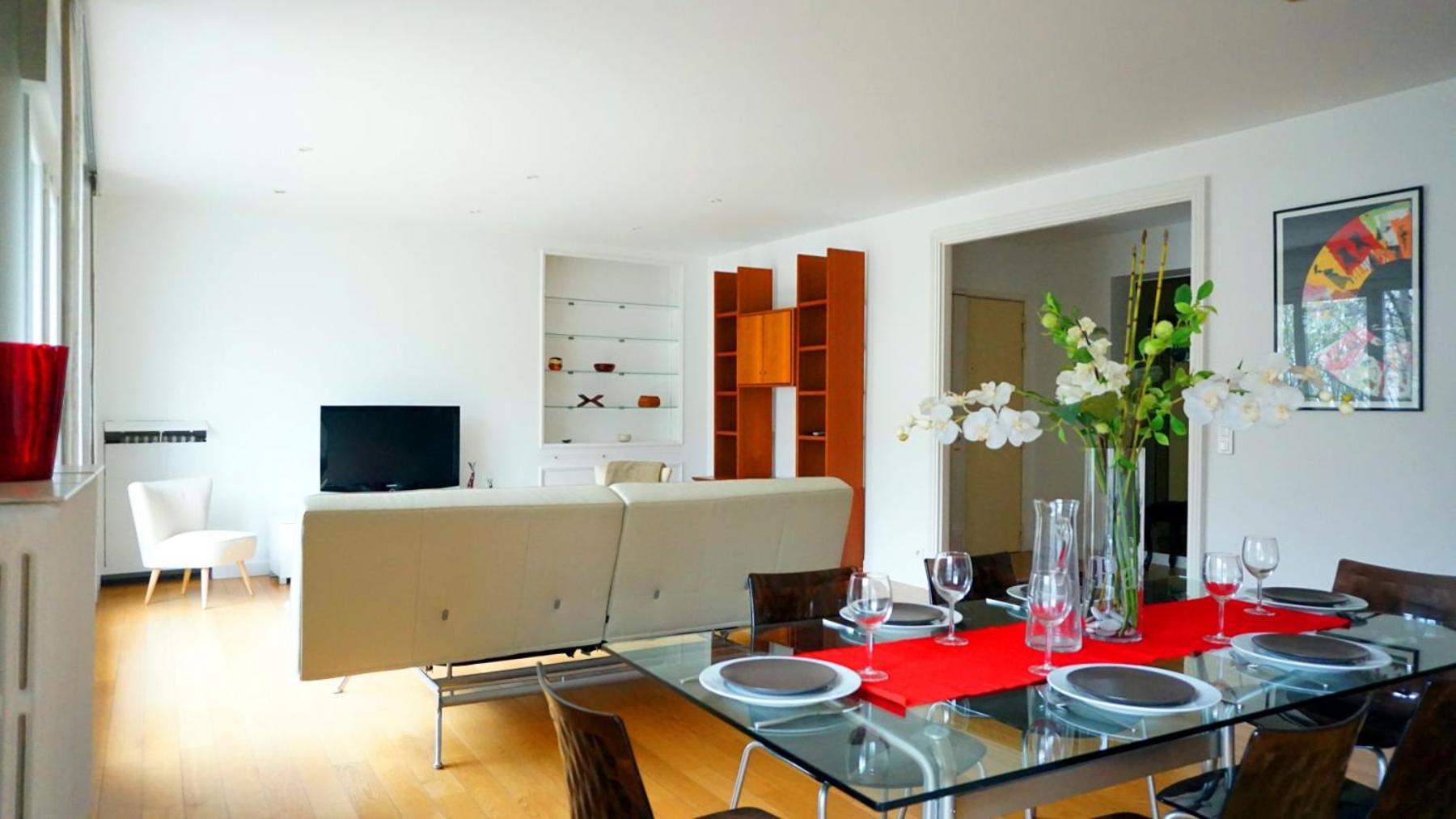 Avenue Bugeaud - 16 Apartment *