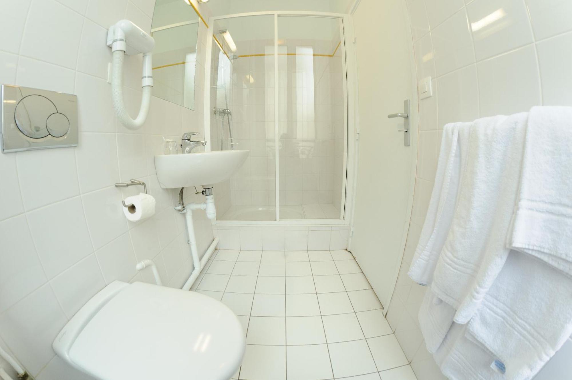 Hotel De Milan Paris