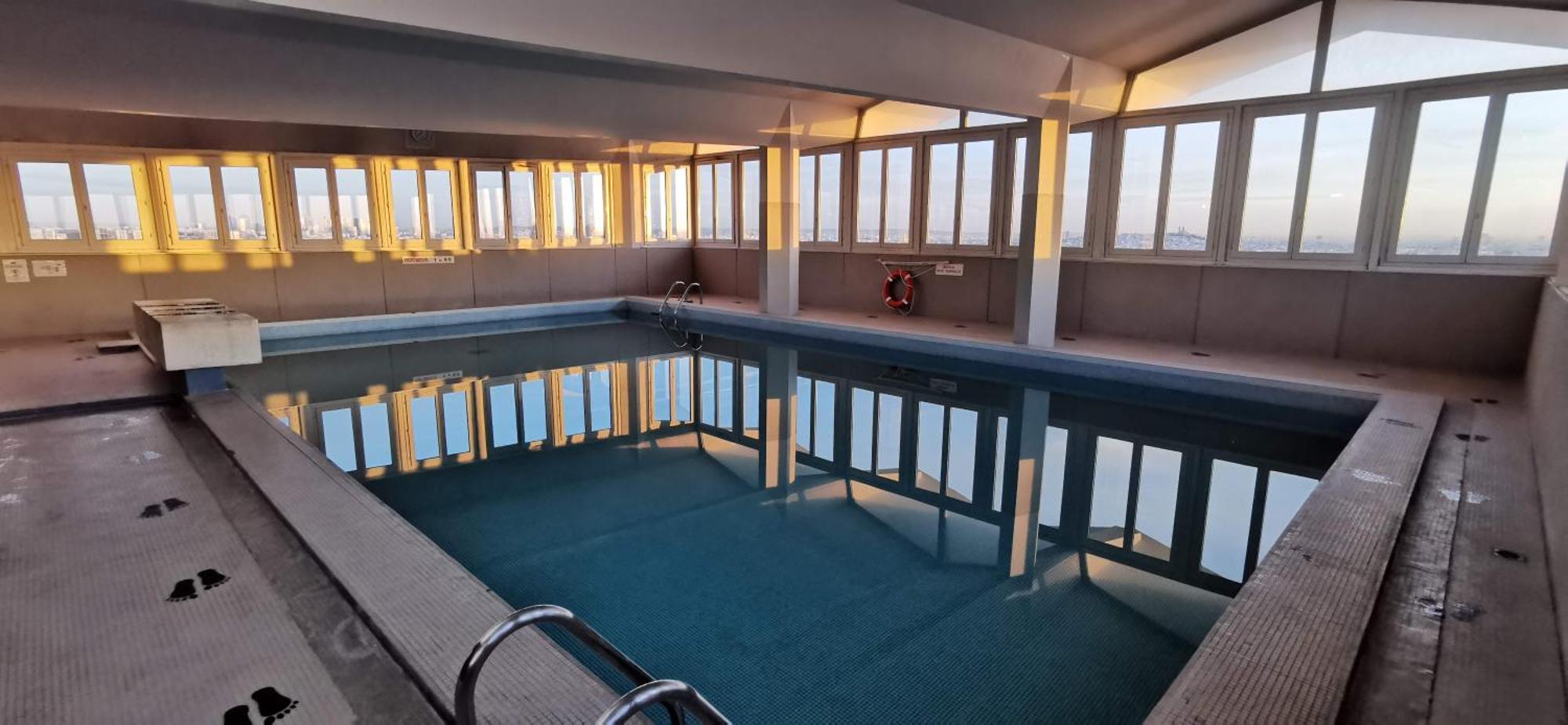 Apartment Vue Tour Eiffel - Piscine Privee Rooftop *