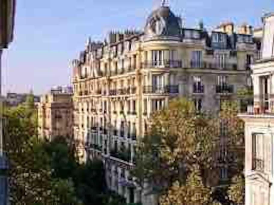 3 Bedrooms Apartment, Parisian Style Apartment Paris