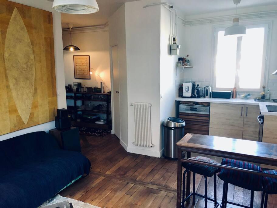 3 Bedrooms Apartment, Parisian Style Paris