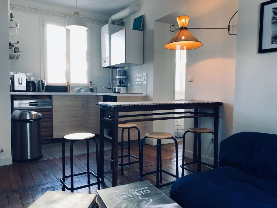 3 Bedrooms Apartment, Parisian Style *