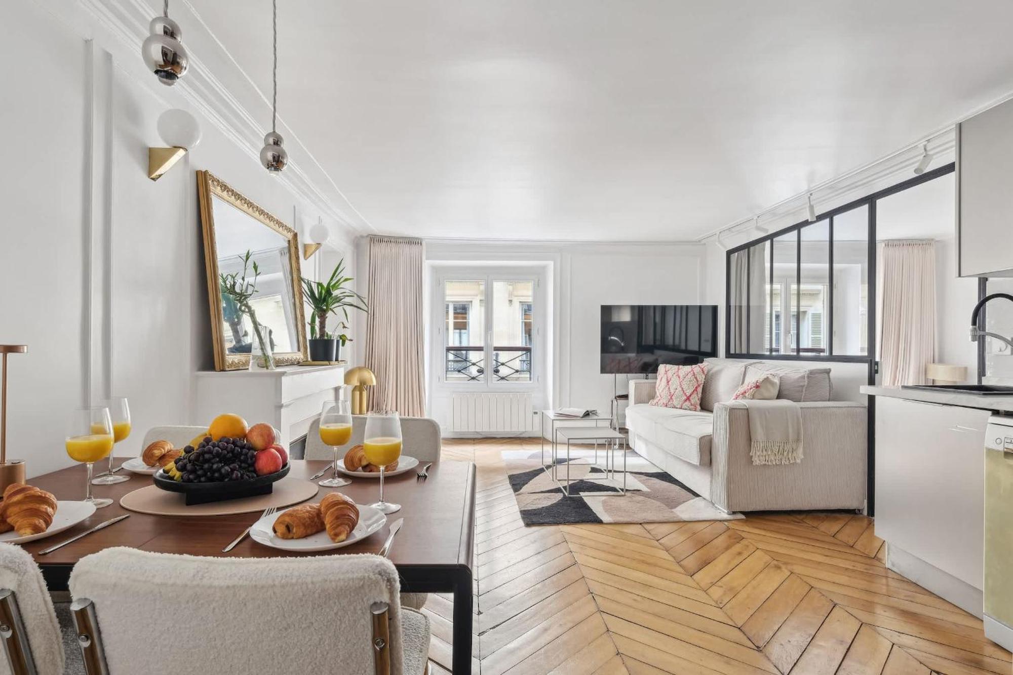 Jardin Des Tuileries & Louvre - Cityapartmentstay Apartment