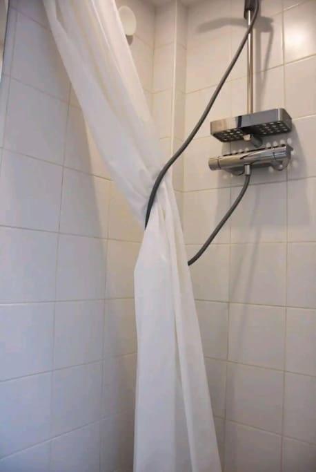 Au Coeur De Joli Nid Equipe Calme Clair Ascenseur Ac Apartment *