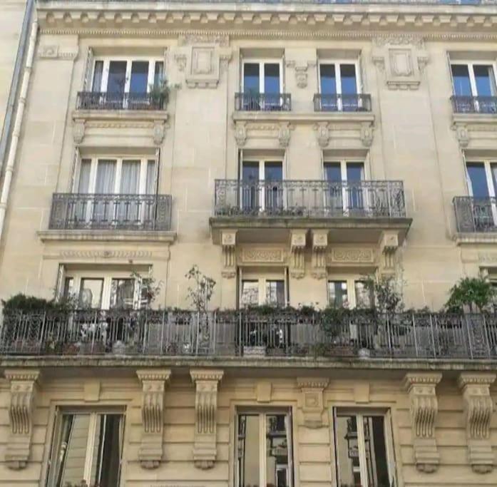 Apartment Au Coeur De Joli Nid Equipe Calme Clair Ascenseur Ac Paris