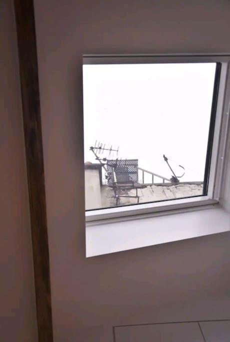 Au Coeur De Joli Nid Equipe Calme Clair Ascenseur Ac Paris