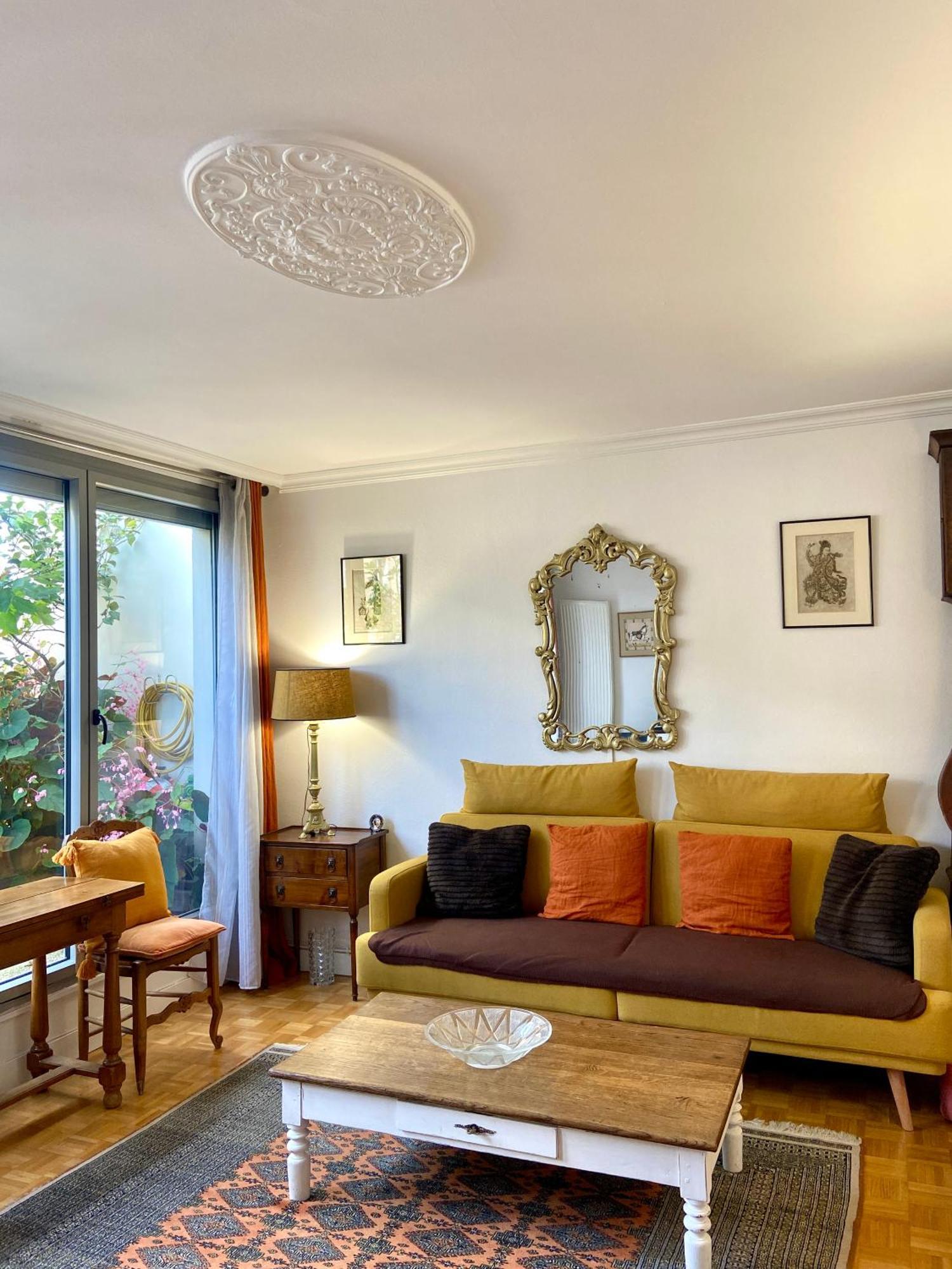 Avec Terrasse Apartment Paris