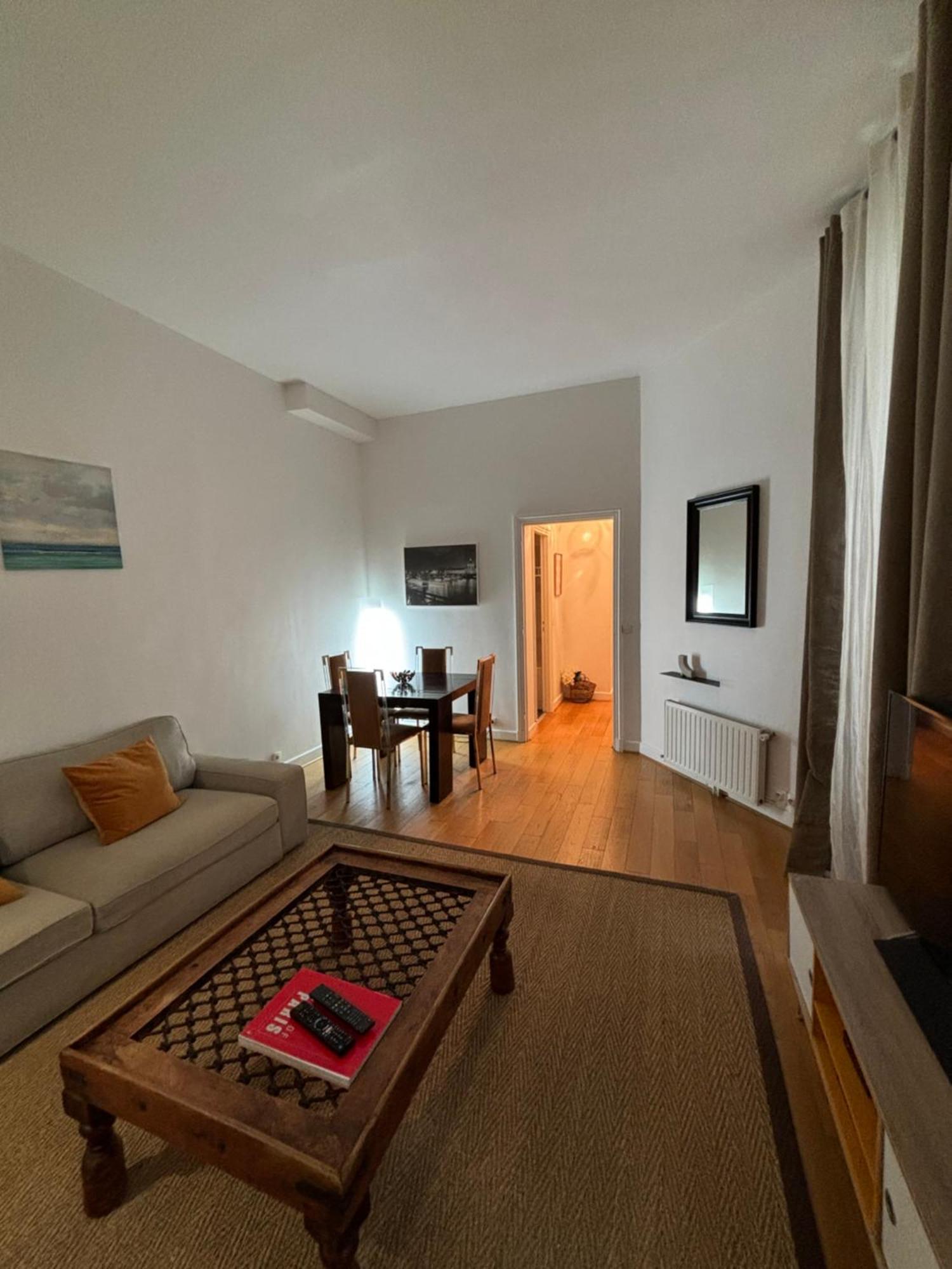 Champs Elysees Apartment Paris