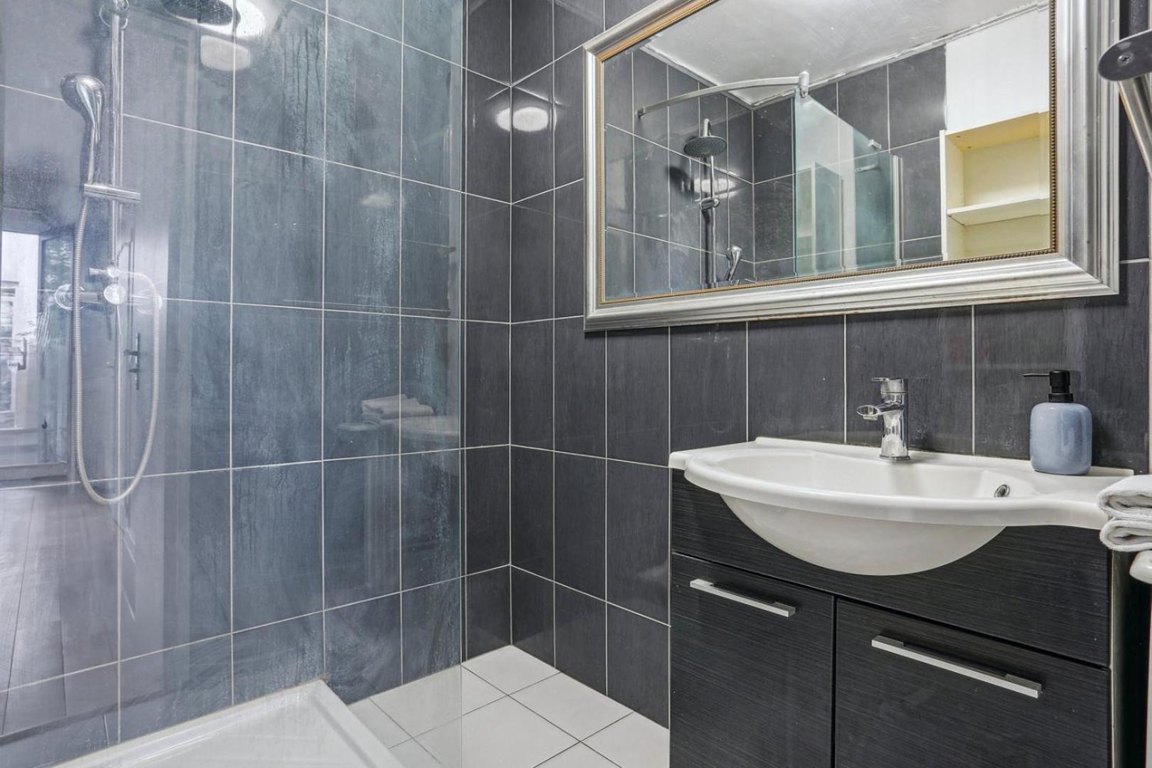Le Cosy Du 16eme Apartment