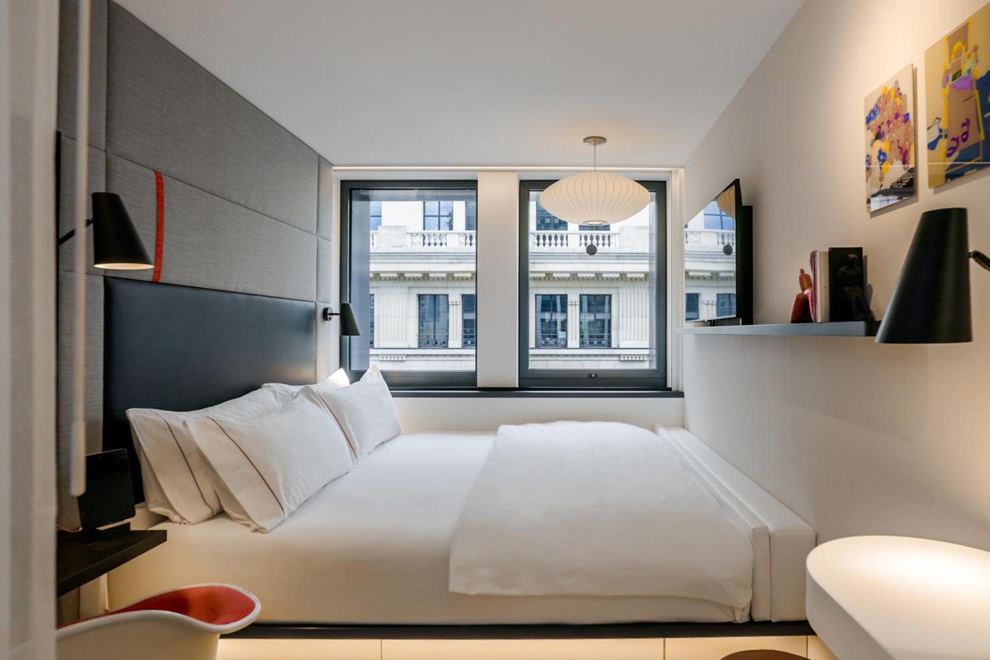 Citizenm Champs-elysees Hotel