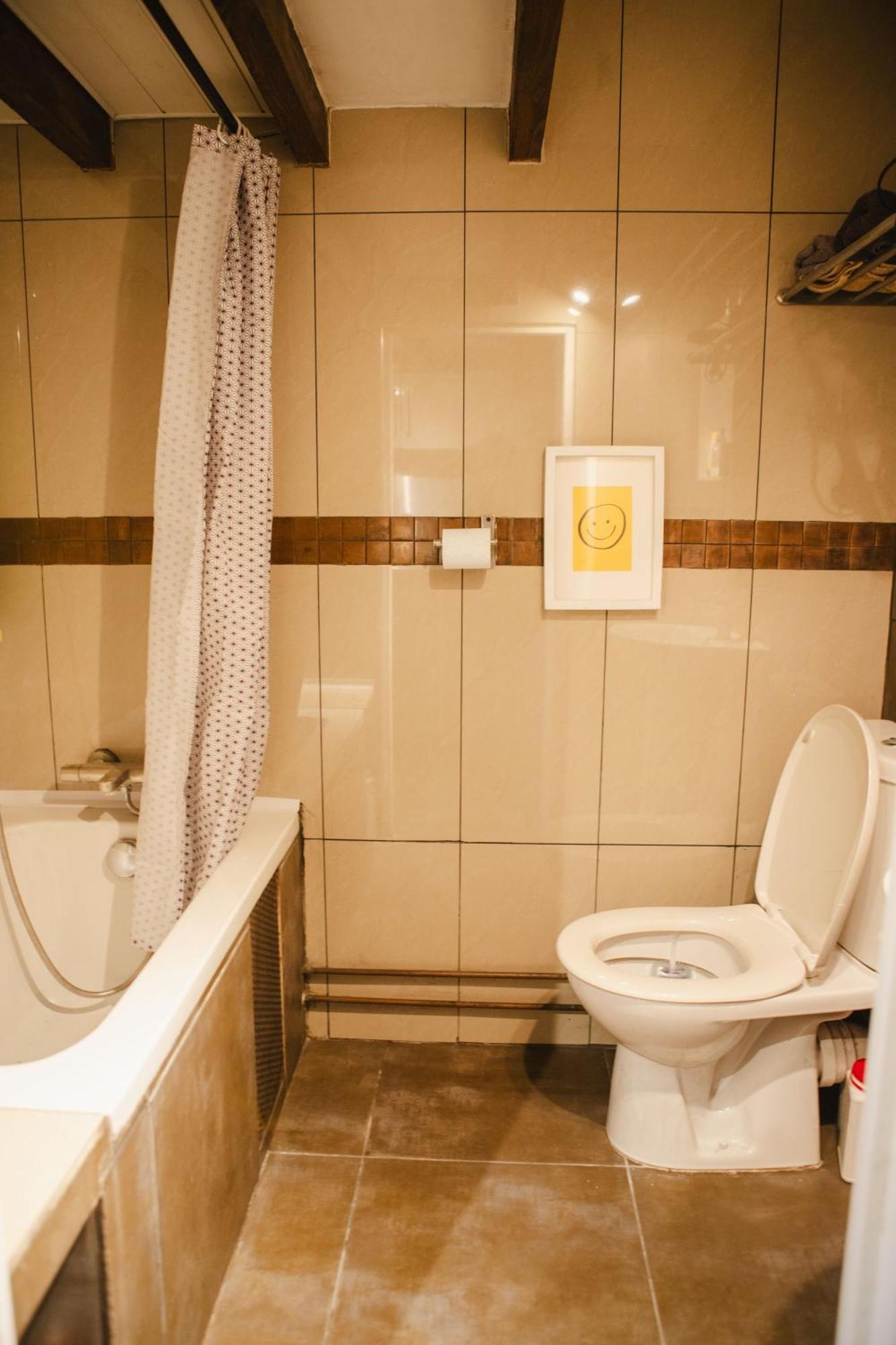 Quartier Belleville 20m2 Avec Mezzanine Paris