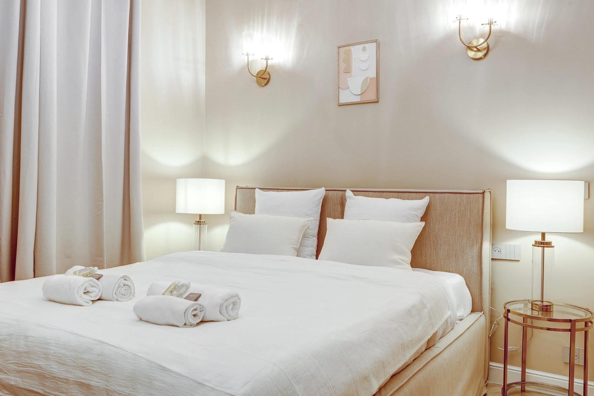 Luxueuse Haussmannienne A Appartement *